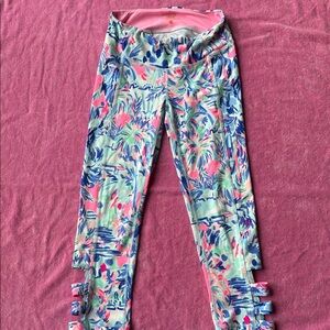 Lilly Pulitzer cropped leggings with fun side detail